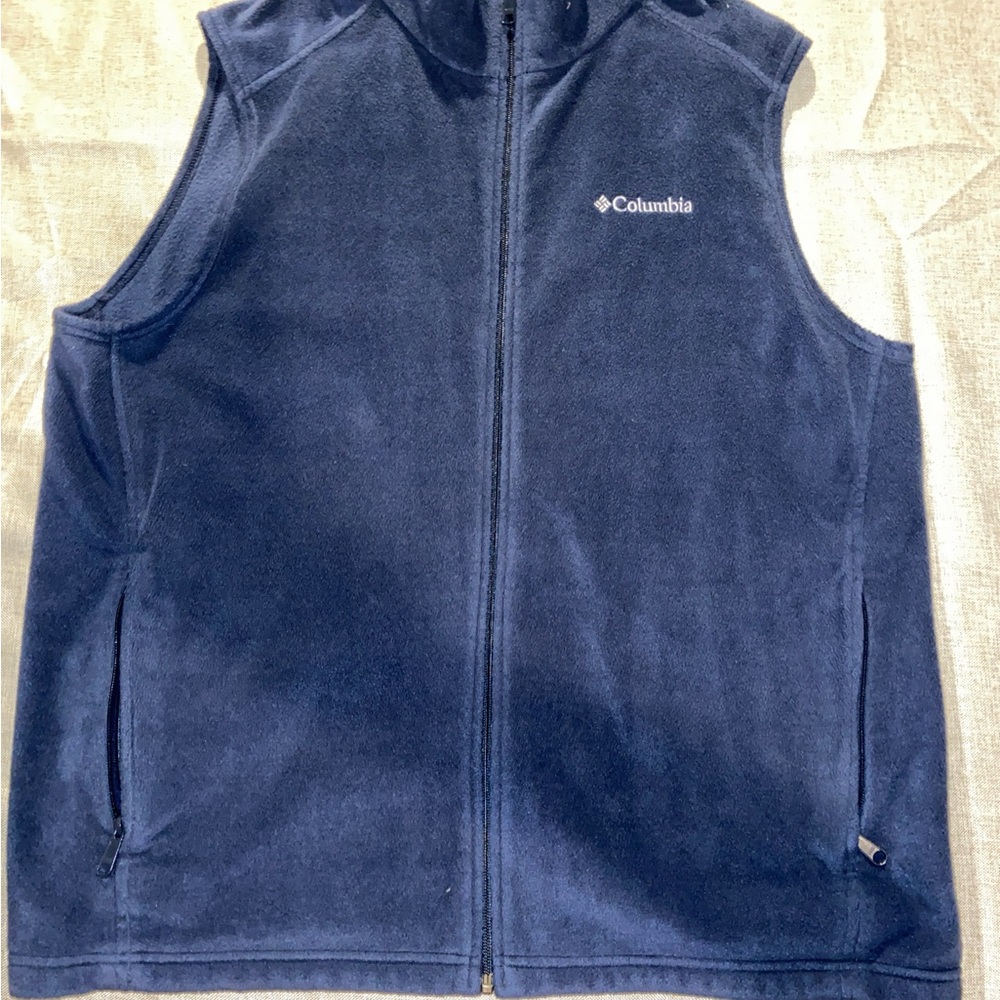Columbia  Navy Fleece Vest